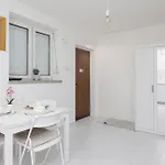Luxury In The Heart Of The By Renters *
