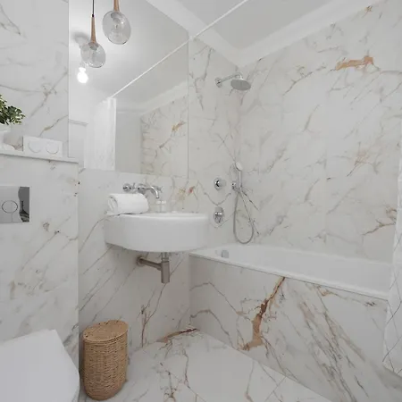Appartement Luxury In The Heart Of The By Renters Warschau
