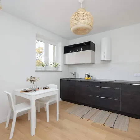Luxury In The Heart Of The By Renters Βαρσοβία