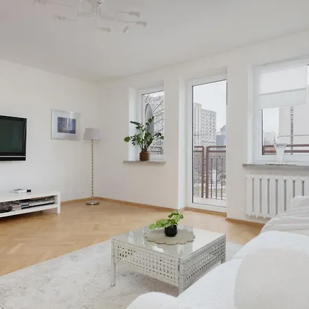Luxury In The Heart Of The By Renters